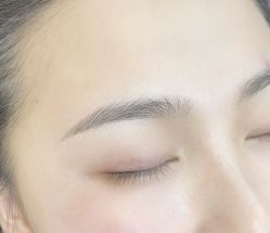 -久匠·野生眉半永久纹绣