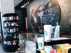 -星巴克臻选(惠州华贸天地1楼店)