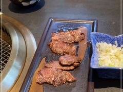 -铭牛烧肉·和牛海鲜自助(高新月牙湖店)