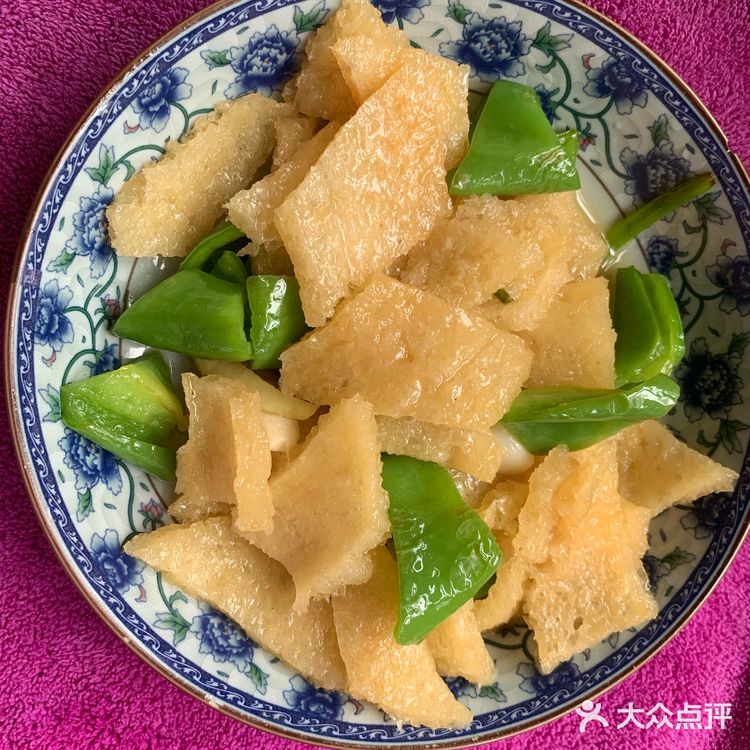 七月烈日厨房之十四弹牙的爆炒肉皮