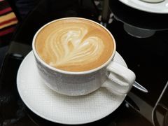 -上海滴水湖皇冠假日酒店