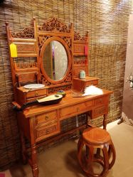 -汉仪华裳汉服馆(打浦桥店)