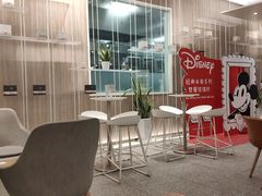 大堂-奈雪的茶(市百一店)