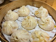 -馋三尺蟹粉小笼(人民广场店)