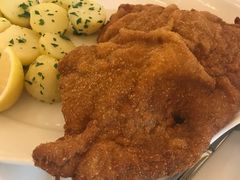 -中央咖啡馆