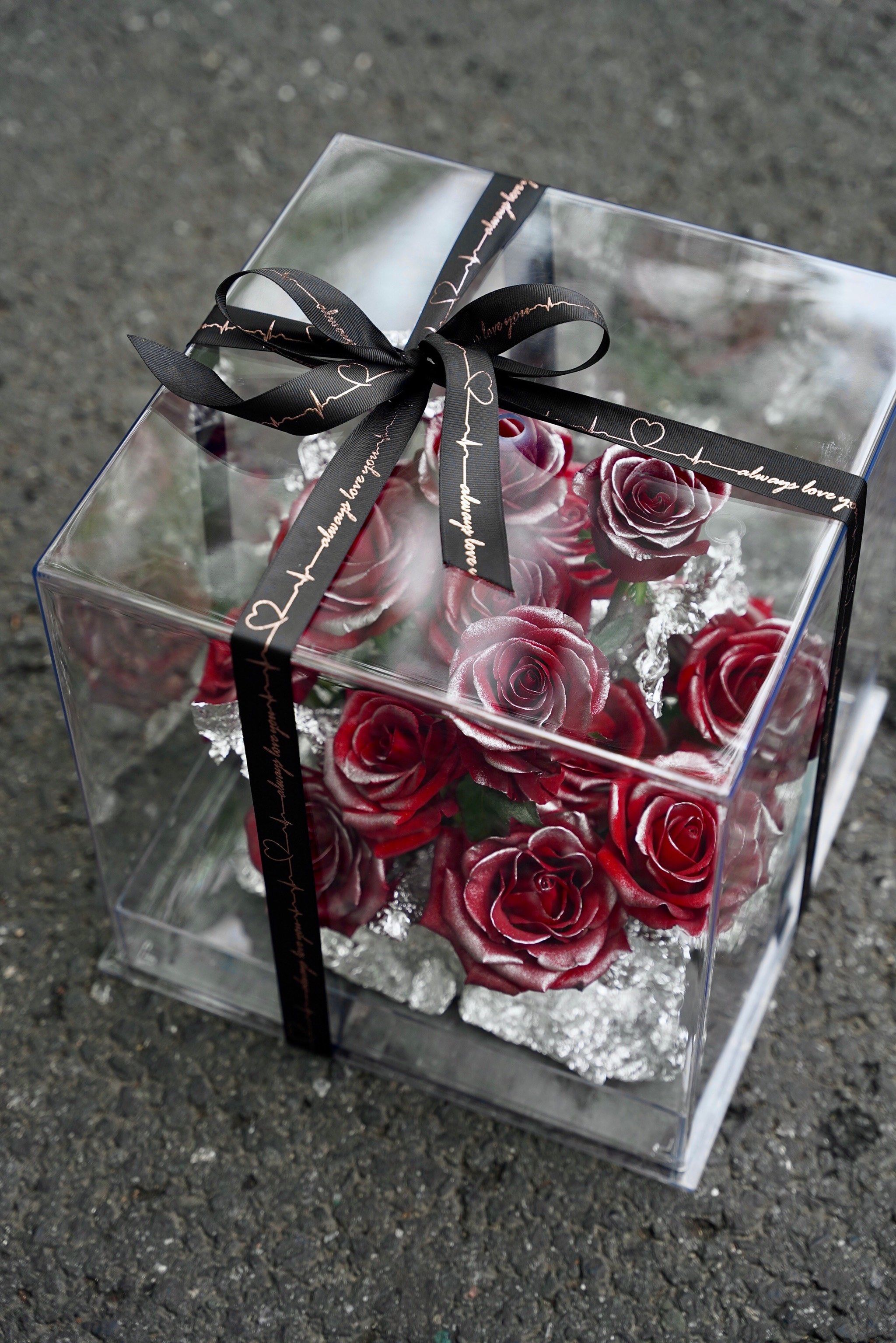 喷色红玫瑰高透花盒