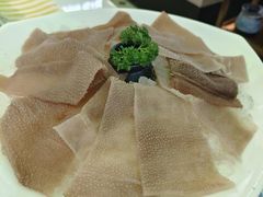 -洪氏嗨捞·广东猪肚鸡·椰子鸡火锅(西咸万象城店)