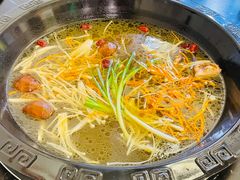 -重庆川渝肥妹火锅