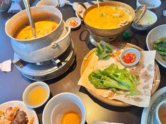 -大头虾越式风味餐厅(光明广场店)