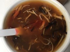 -新大咀港式茶餐厅(宝山万达店)