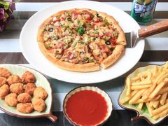 豪华至尊比萨-好伦哥比萨烤肉自助(八里桥店)