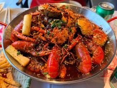 -肥肥虾庄·金牌油焖大虾(汉街SKP店)