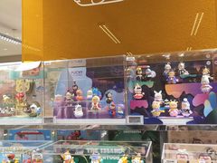 -泡泡玛特POPMART(蓝色港湾店)