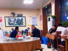 大堂-鲁南仔·滕州炒鸡(经三路店)