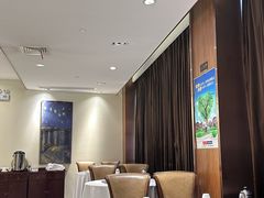 -老人和饭店(淮海中路店)