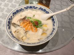 极品八宝鱼头皇-山外山菜馆(玉泉路店)