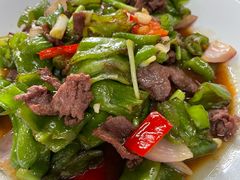 -芦茨金富饭庄·25年老字号·专做稻草鸡