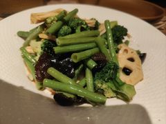 -耶里夏丽·丝路新疆菜·清真食品(徐汇南丹东路臻选店)