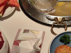 -左庭右院鲜牛肉火锅(金山万达店)