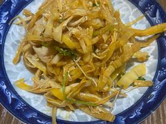 -蜗牛小馆醉乡民谣云南菜(惠新西里店)