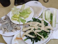 -桥香园云南过桥米线(金马碧鸡店)