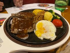-绿茵阁西餐厅(中央广场店)