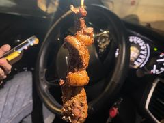 -劳动公园新疆人烤腰子