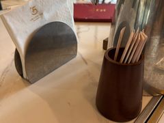 餐具摆设-五号茶居·新派粤菜·岭南五号酒店(沿江中路店)