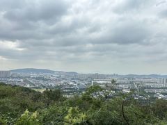 -灵岩山风景区