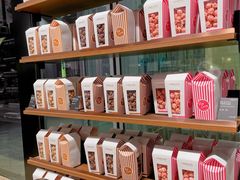 零售区-Laderach 莱德拉(上海环贸iapm店)