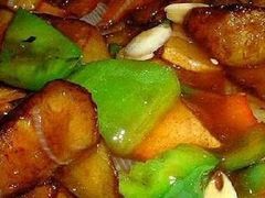 -鹤乡东北菜(崮山路店)