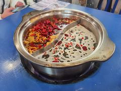 -马路边边麻辣烫联盟路店