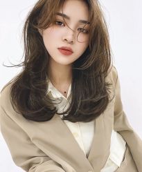 -丝语萱形象