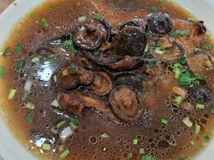 香菇大排面-老盛昌(聚丰园店)