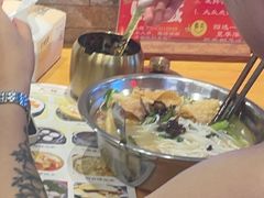 -雙冲柳州螺蛳粉&酸嘢&桂林米粉(簋街店)