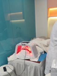 -斐尔国际皮肤管理中心