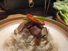 -头上红煨盐鸡·非遗院子餐厅