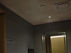 -耳湾躺式采耳SPA馆(保利五月花店)