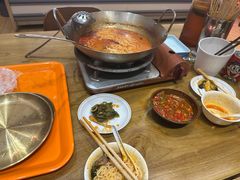 -黔哆哆地摊酸汤火锅(清湖店)