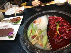 -川中故事·成都老火锅(东书房店)
