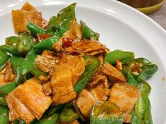 -闫府私房菜·百年鲁菜(恒隆店)