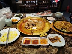 -猪啊牛呀羊啊铜盘烤肉(正大广场店)