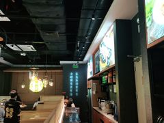 大堂-顺德公广东猪肚鸡·煲仔饭(白石洲店)