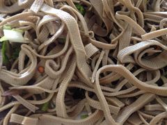 -溢心园香河肉饼总店