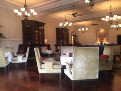 -Salon de Ville浦江汇(上海外滩华尔道夫酒店店)