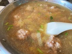 猪肉丸子锅仔-宝光熏肉鞋底火烧(新街口店)