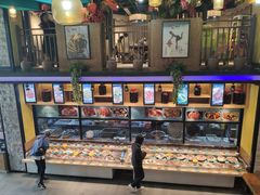 面包甜点陈列柜-黄泥岗·地道湖北菜(奥特莱斯店)