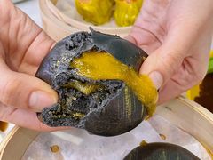 黑金流沙包-澳门陈光记烧味饭店(万象城店)