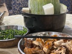 -红旗山庄(圭峰山店)