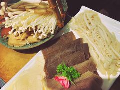 -左庭右院鲜牛肉火锅(南通CBD大有境店)